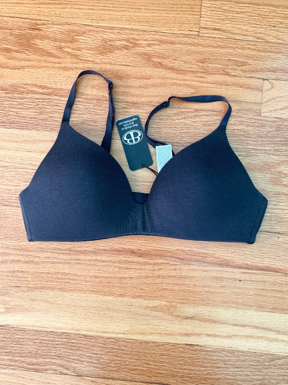 Women’s size 36A Organics Basics NWT bra with adjustable straps, organic bra